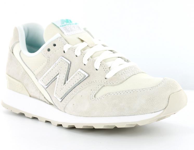 new balance femme blanche et beige